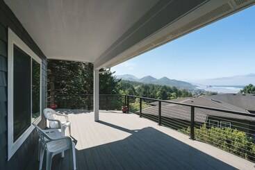 Anchor S Retreat By Avantstay Gorgeous Clift Top Views W/ Incredible Patio