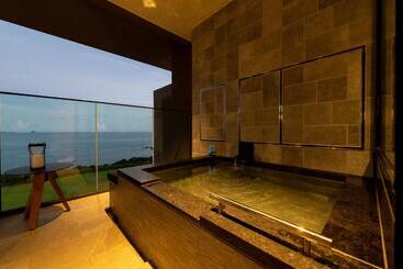 هتل Goto Retreat By Onko Chishin