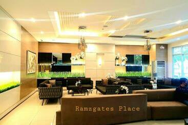 هتل Ramzgates Place