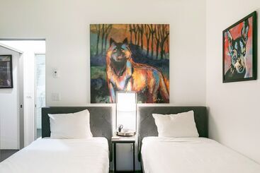 New San Juan 303 By Avantstay Modern Penthouse W Deck Overlooking Main Street