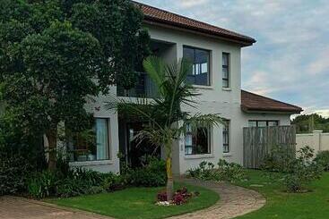 펜션 En Suite, Private Room, Free Wifi In Plett