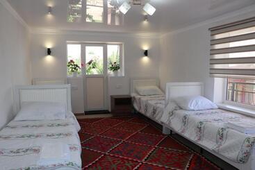 پانسیون Guest House Akbermet