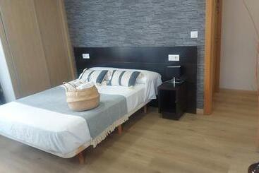 פנסיון New J&j Hostel