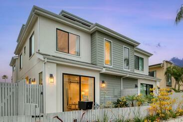 Salt Spray By Avantstay2 Private Balconies In Oceanside 10mins From The Beach