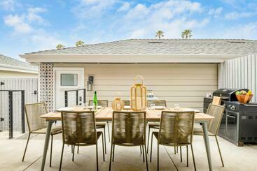 Salt Spray By Avantstay2 Private Balconies In Oceanside 10mins From The Beach