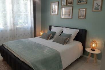 住宿加早餐  Maison Du Val Du Loup