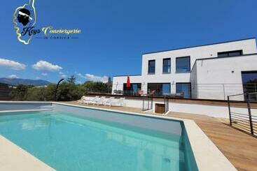 Casa Balancinu Vue Panoramique Sur Montagne Et Mer Piscine Privée
