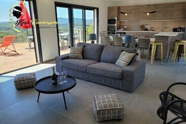 Casa Balancinu Vue Panoramique Sur Montagne Et Mer Piscine Privée