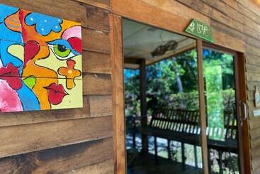هتل Coconut Lanta Resort @klong Dow Beach
