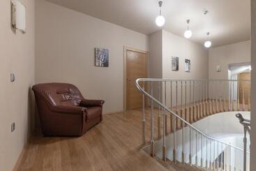 پانسیون Room In Guest Room   Valensija   Large Suite