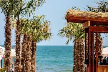 Studio Roa Apartments Resort