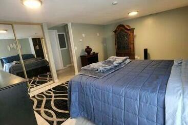 Modern 4 Bed Bungalow San Leandro Oakland Airport Washerdryer Ideal For Long Term Stay