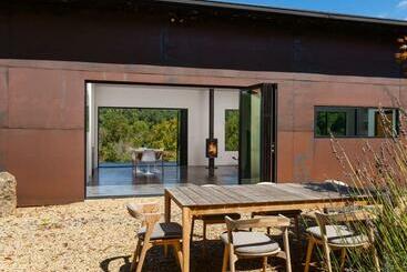 Modern Glass Bungalow With The Best Views In Asheville 3 Night Minimum Stay