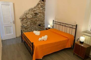 پانسیون Affitta Camere Lido&lida