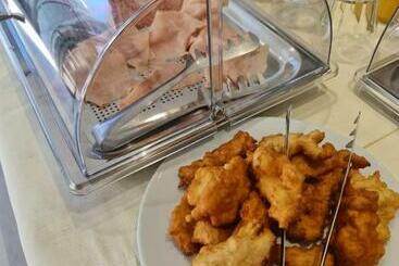 B&b Champagne, Vlore Bay