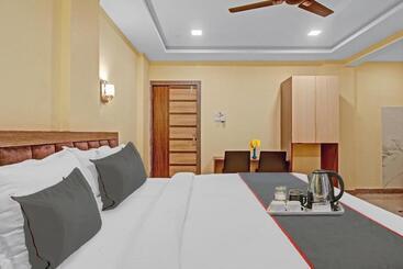 هتل O Sudama Residency