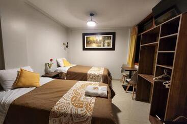 هتل Hostal Posada Real