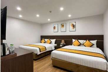 هتل H&t Luxury