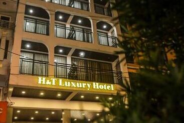 هتل H&t Luxury