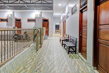 هتل Oyo 91419  Mulia Bangka