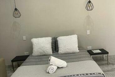 پانسیون Guest House On Gillian Unit 7