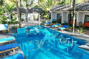 استراحتگاه Little Pompeji Boutique Hotel Adults Only