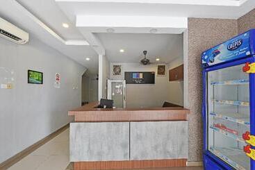 هتل Capital O 90556  Cherita Rooms
