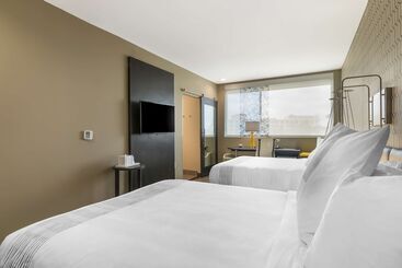 هتل Glo Best Western Pooler   Savannah Airport