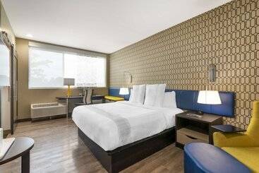 هتل Glo Best Western Pooler   Savannah Airport