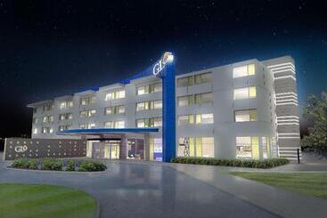 هتل Glo Best Western Pooler   Savannah Airport