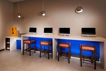 هتل Glo Best Western Pooler   Savannah Airport