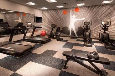 هتل Glo Best Western Pooler   Savannah Airport