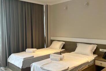 Green Rock Hotel Boutique