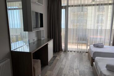 Green Rock Hotel Boutique