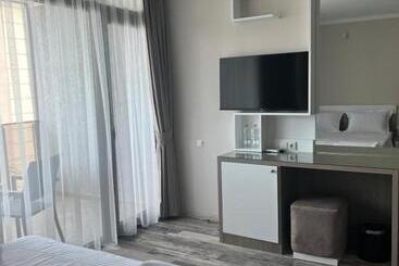 Green Rock Hotel Boutique