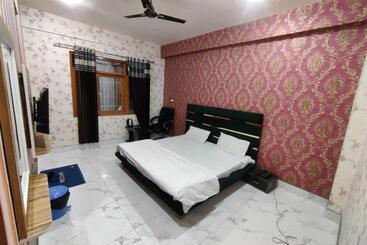 هتل O Graceland