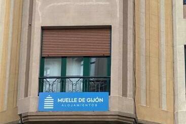 Пансион Alojamientos Muelle De Gijón
