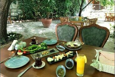 Anfora Otel & Sarap Evi