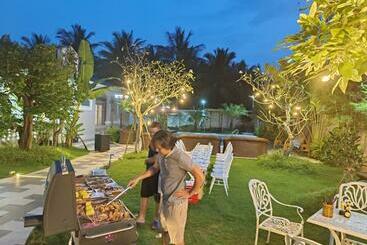 تختخواب و صبحانه La Villa De Coco Bến Tre