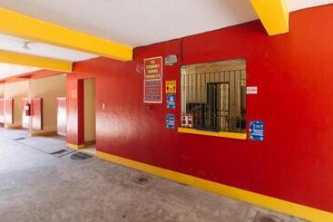 Reddoorz @ Golden Victory Hotel Mabalacat Pampanga