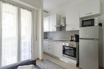 Joivy Banfi Apartment
