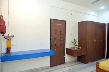 پانسیون Paradise Homestay Civil Lines