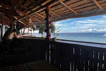 بنسيون Sunnyside Moalboal   써니사이드 모알보알 게스트 하우스