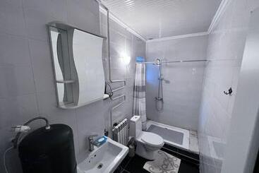 پانسیون Turan Guesthouse