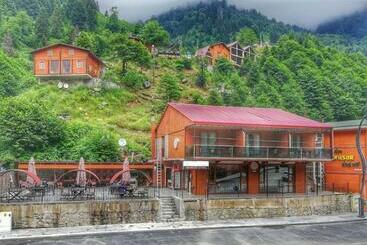 تختخواب و صبحانه Ayder Doruk Otel