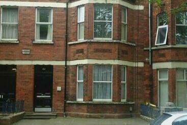 تختخواب و صبحانه Eglantine Townhouse