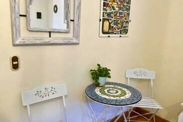 Bed & Breakfast Lastarria