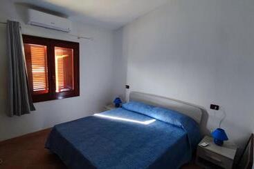تختخواب و صبحانه Casa L Ulivariu Affittacamere