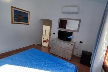 تختخواب و صبحانه Casa L Ulivariu Affittacamere