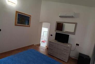 تختخواب و صبحانه Casa L Ulivariu Affittacamere